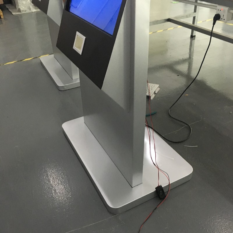 電容北京觸摸一體機(jī)廠商